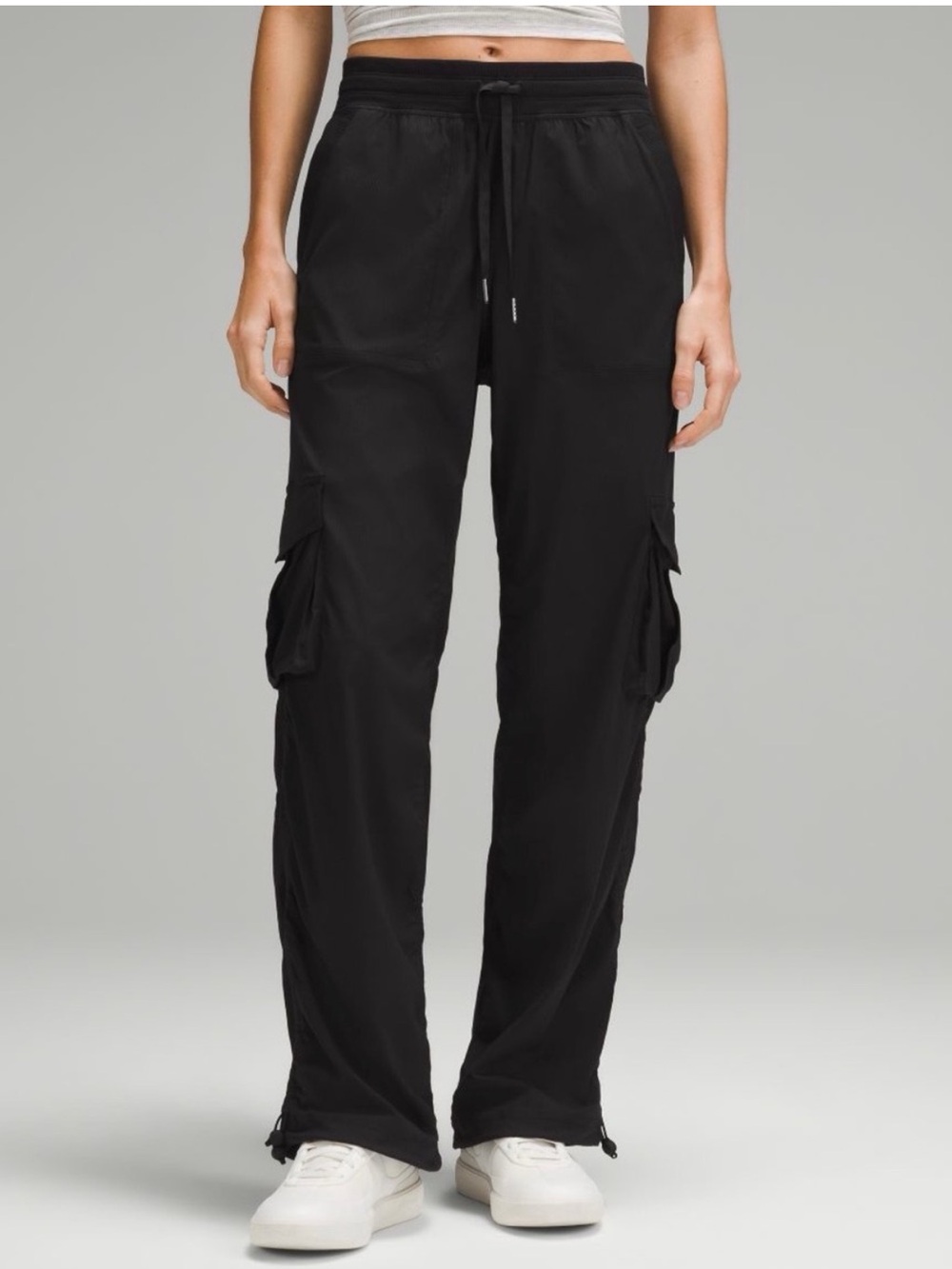 Lululemon Dance Studio Relaxed Fit Mid Rise Cargo Pant Black M
